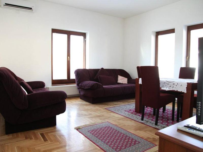 Mladenovic Apartments Cladova Cameră foto