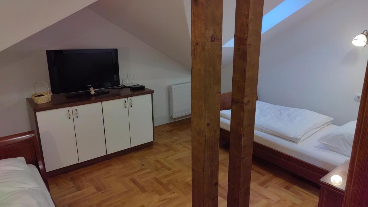 Mladenovic Apartments Cladova Exterior foto