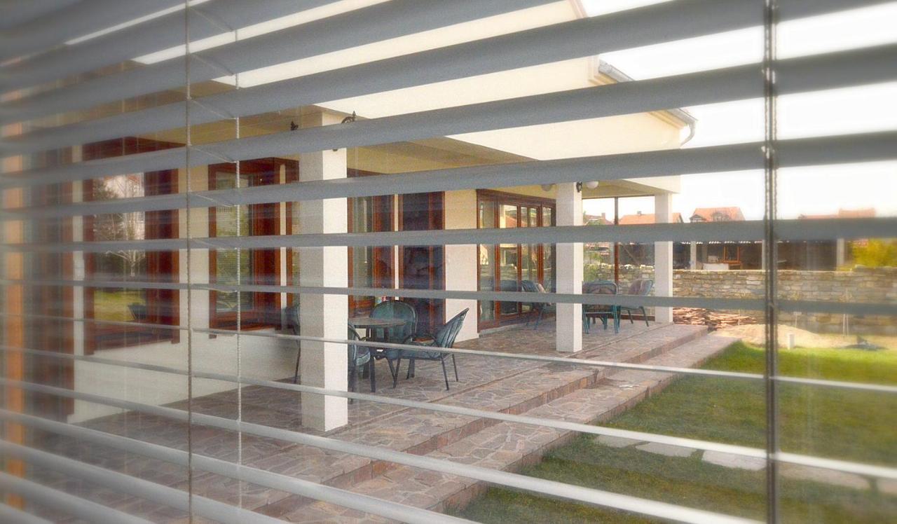 Mladenovic Apartments Cladova Exterior foto
