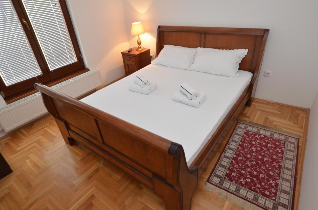 Mladenovic Apartments Cladova Exterior foto